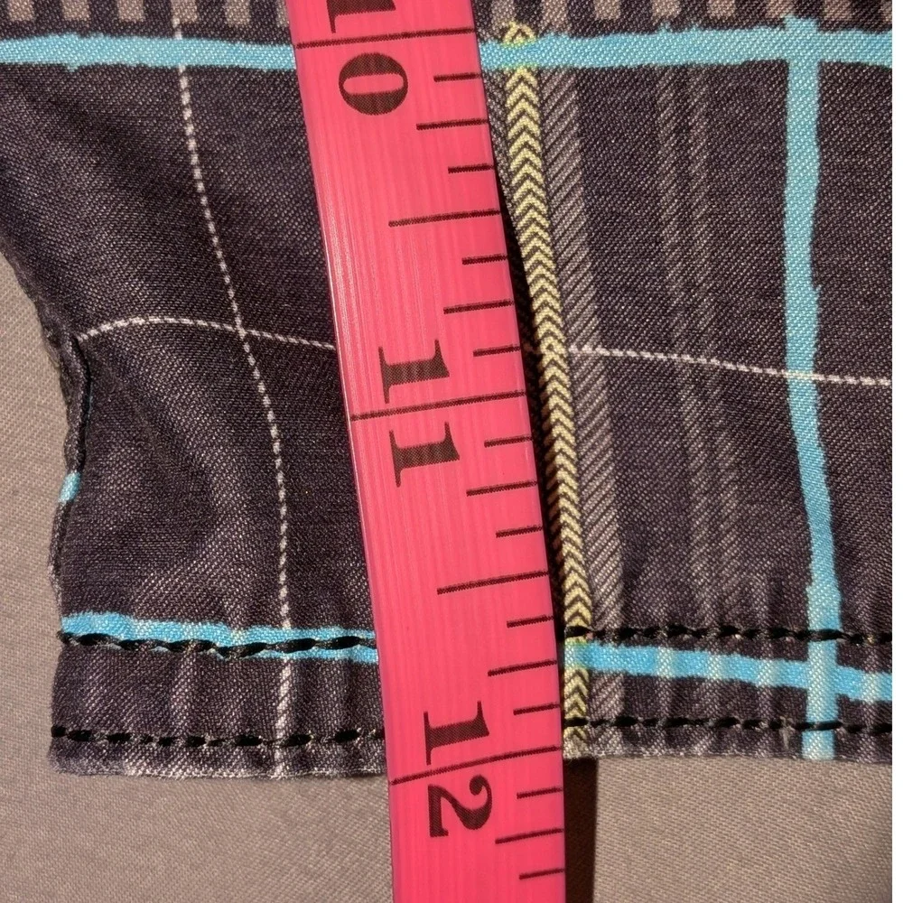 Quiksilver Mens Plaid Board Shorts Black Blue Pink Cargo Pocket Size 36
